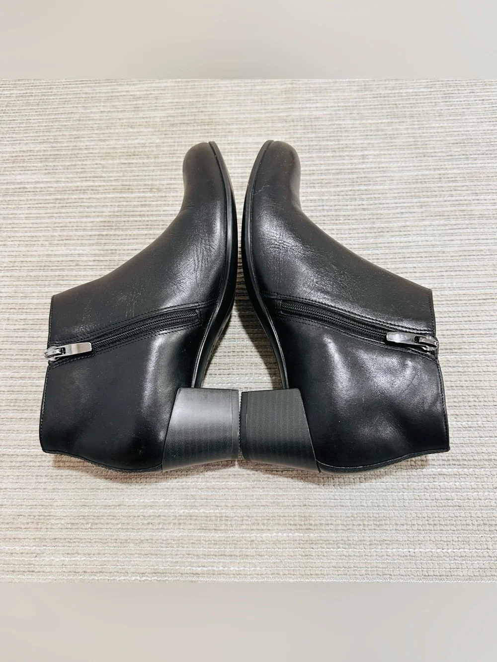 ECCO Shape M 35 Leather Ankle Boots Black Side Zip Booties Women’s Size 7
